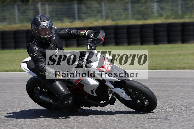 /Archiv-2024/56 10.08.2024 Plüss Moto Sport ADR/Freies Fahren/007